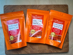 Сырный продукт ФЕРМЕРСКИЙ паутинка  укроп/чеснок: Мясо (АЛЬЯНС) вяленое индейка 