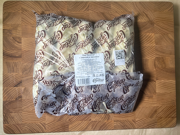 Сыр 1 кг ГОРНЫЙ СЫРОВАР (Косичка с укропом и чесноком) в Протвино